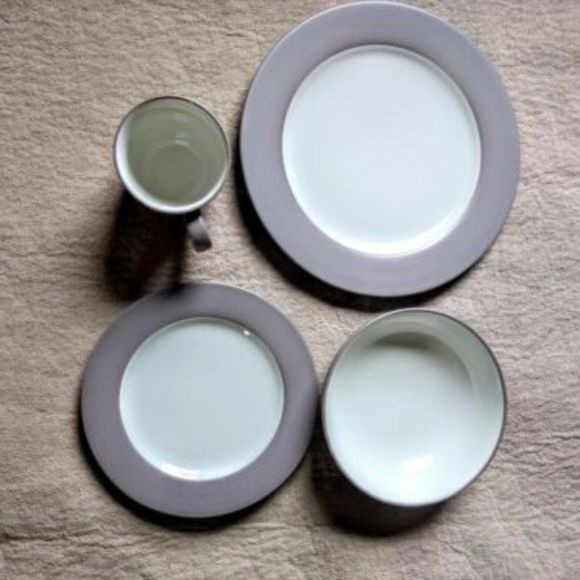 Noritake Colorwave Rim 4 Piece Place Setting In Clay - Picture 2 of 5